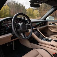 INTERIOR AUTO
