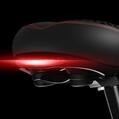 Sa bicicleta MTB cu stop reflectorizant rosu si spuma de memorie, ergonomica, impermeabila, rezistenta la socuri, 27.5 x 19.5 x 9 cm, poliuretan, West Biking, negru cu rosu - RESIGILAT (produs testat - cu ambalaj deteriorat)