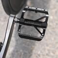 Set pedale bicicleta MTB, BMX, de oras, model lat, cu crampoane, antiderapante, ultrausoare, impermeabile, rezistente la praf, rulment DU, 10.5 x 9.5 x 1.8 cm, aliaj de aluminiu, West Biking - RESIGILAT (produs testat - fara ambalaj original)